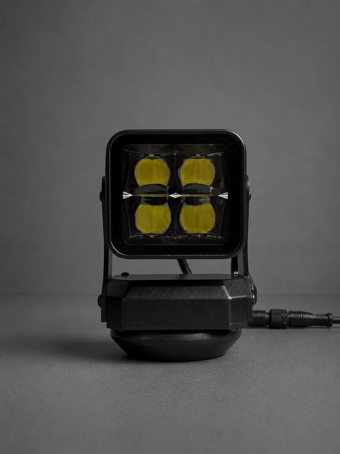 40W front view
